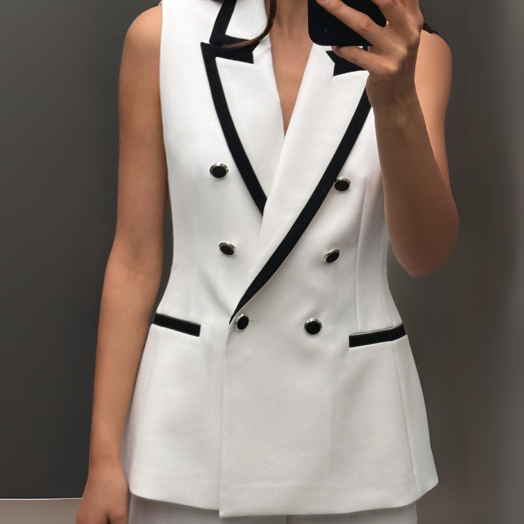 Vivienne™ | Chic Blazer & Shorts Duo